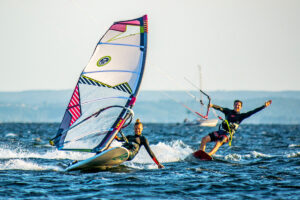 windsurfing i kitesurfing Kuźnica Water Sports Center